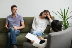 couple-receiving-psychological psychotherapy counselling services in Toronto